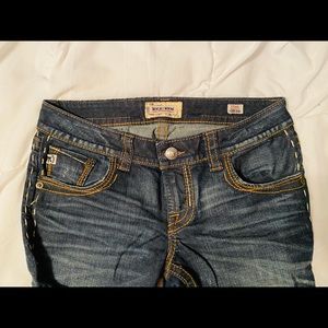 💕MEK BOOT CUT JEANS🤠